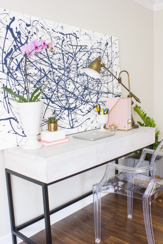 Check out this desk styled 3 ways!