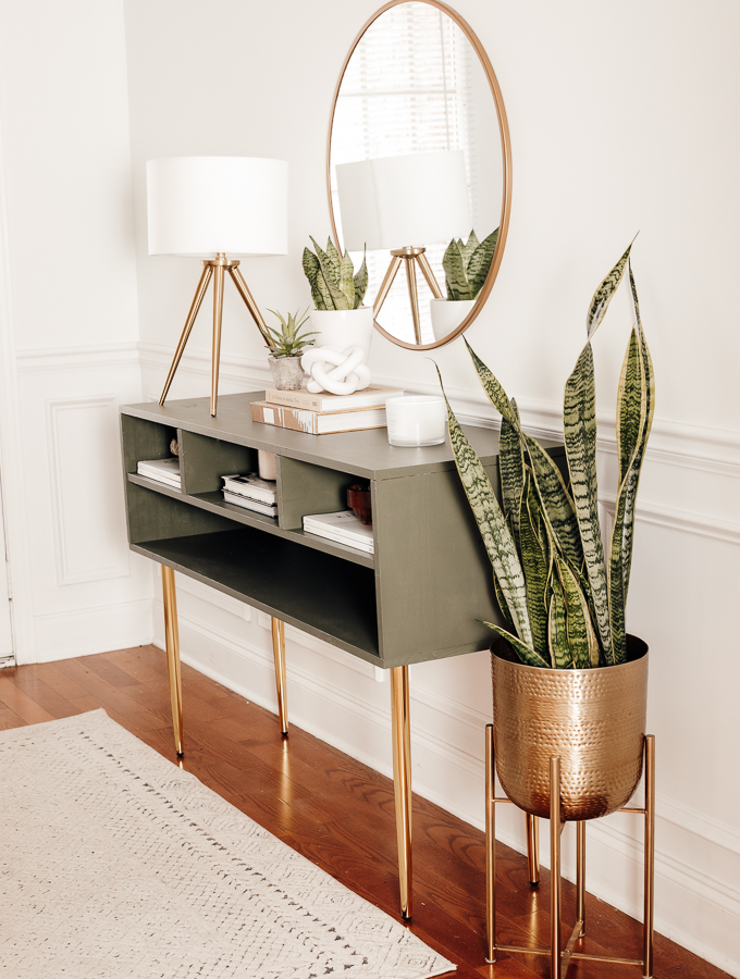 DIY entryway table