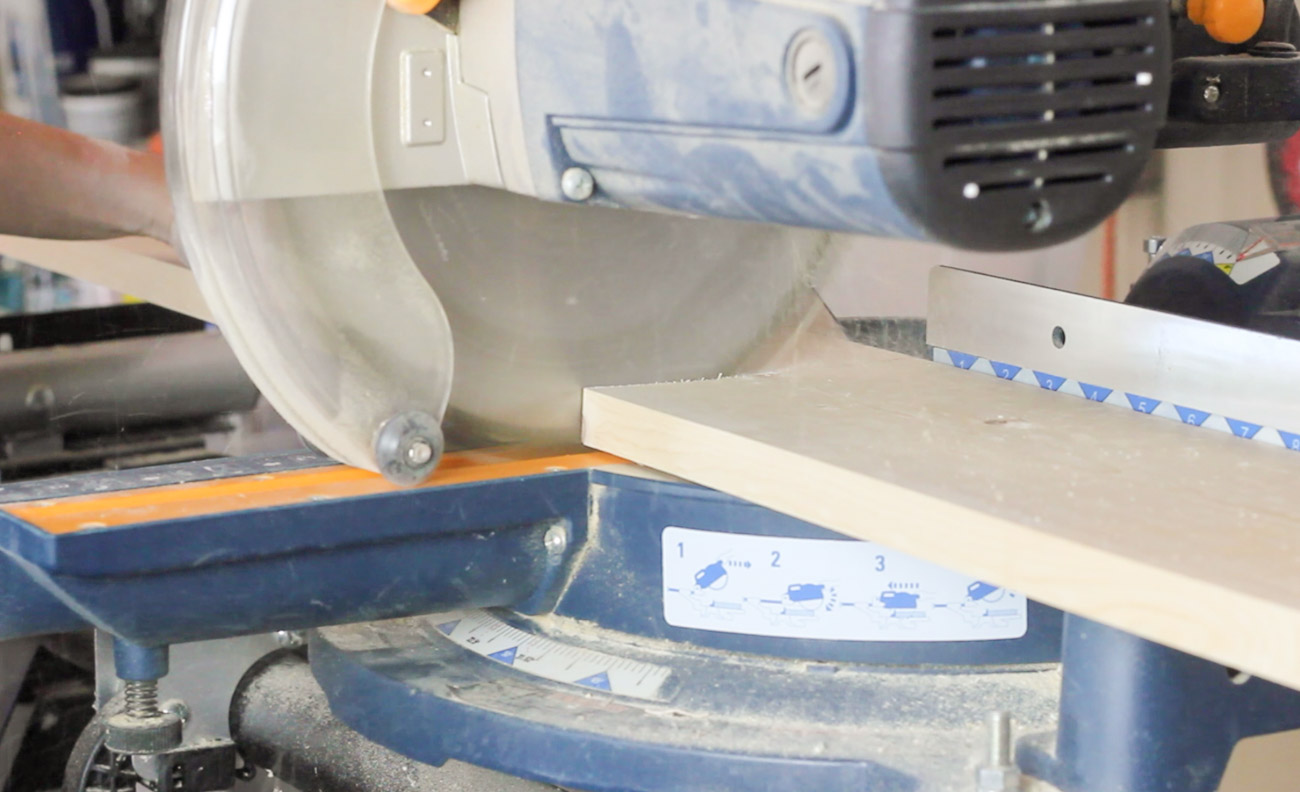 DIY Hanging Rope Wall Shelves (& How to Hang Them Level) Erin Spain