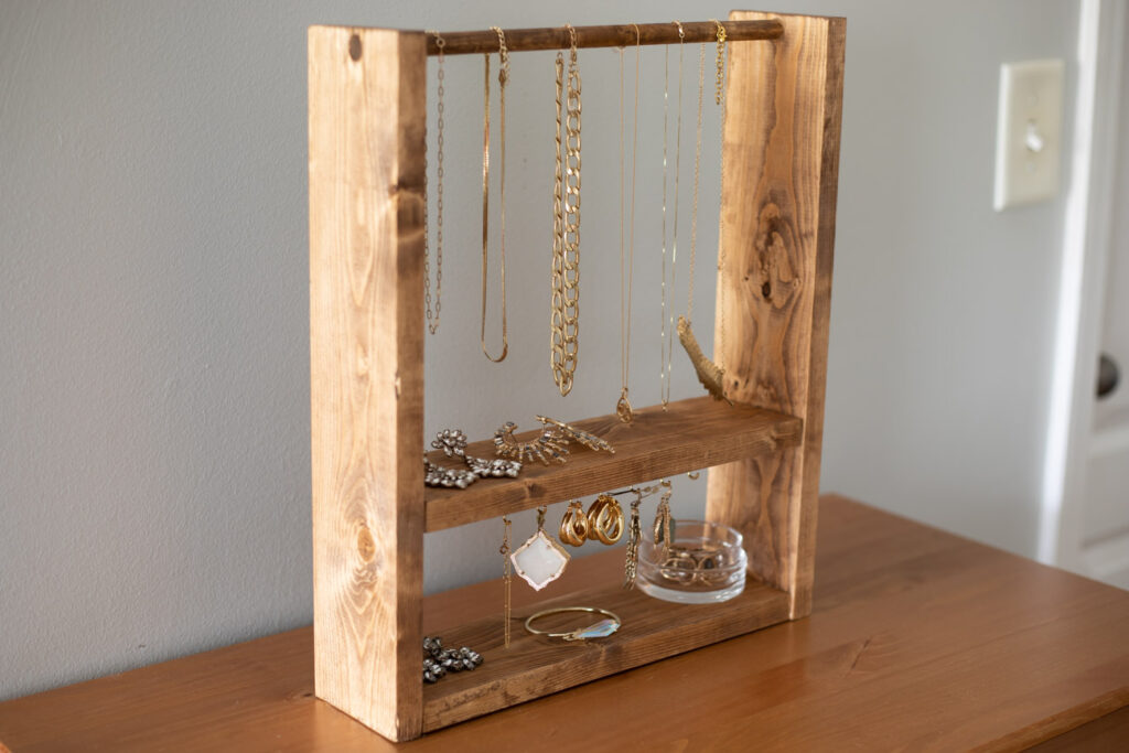 DIY jewelry stand