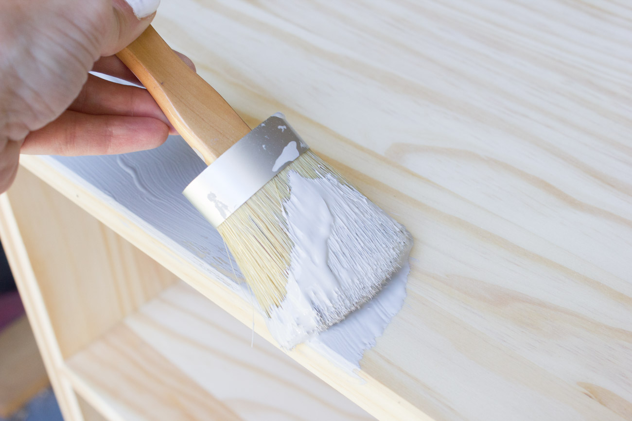 Best Furniture Paint Chalk Paint vs Latex Paint Erin Spain