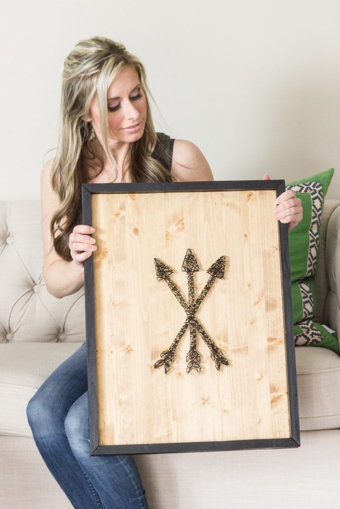 Learn how to make string art with this step by step tutorial! Plus download a free printable arrow template.
