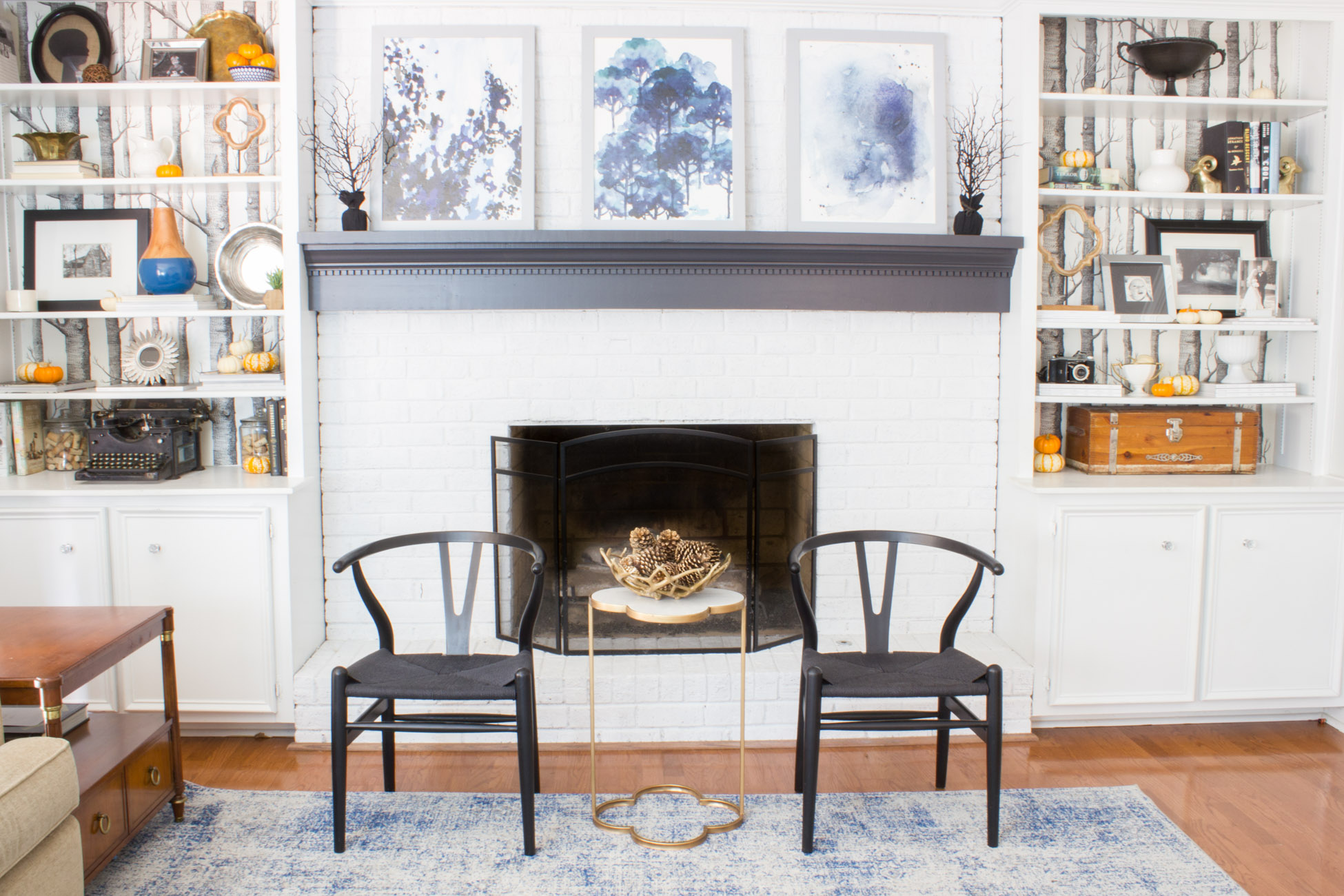 Seasonal Simplicity Fall Home Tour - Erin Spain