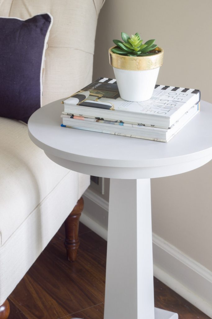 Loving this side table makeover with FolkArt Home Decor Chalk! This paint is perfect for a distressed look, but you can go more modern with it too. Very versatile!