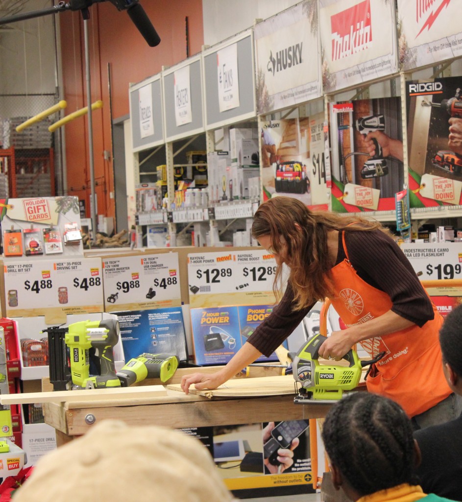 The Home Depot DoItHerself {+ Monogram Wreath Video Tutorial