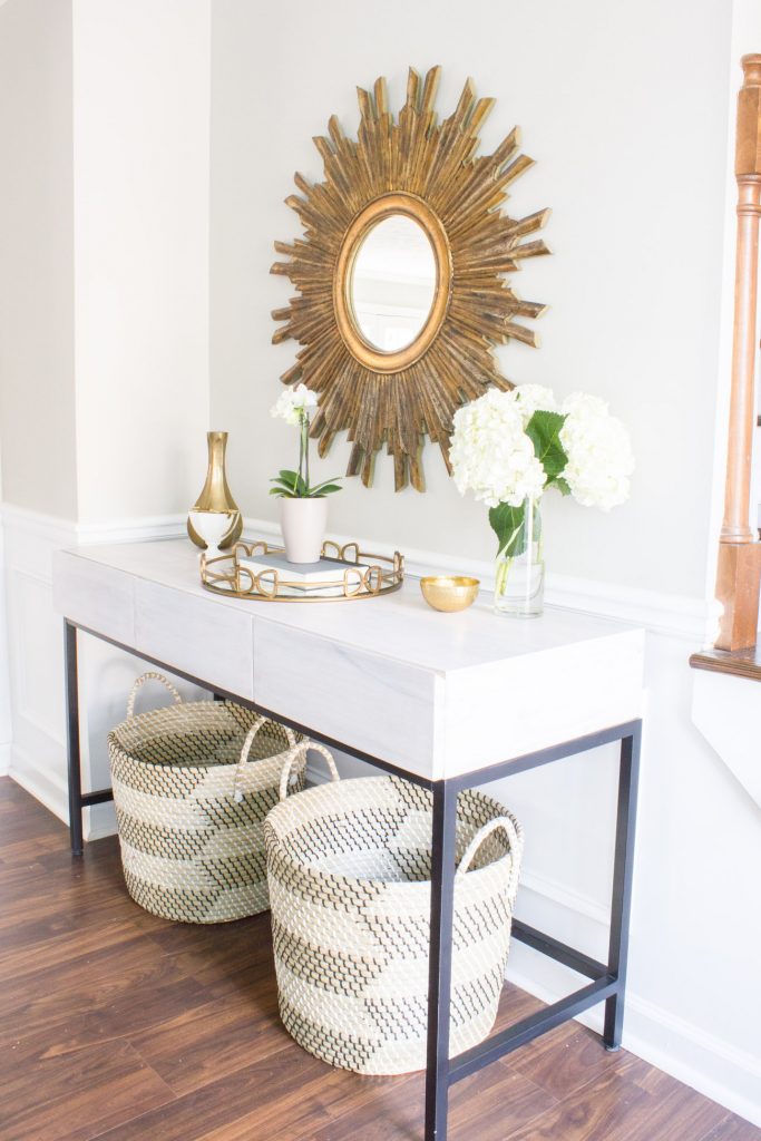 Check out this desk styled 3 ways!