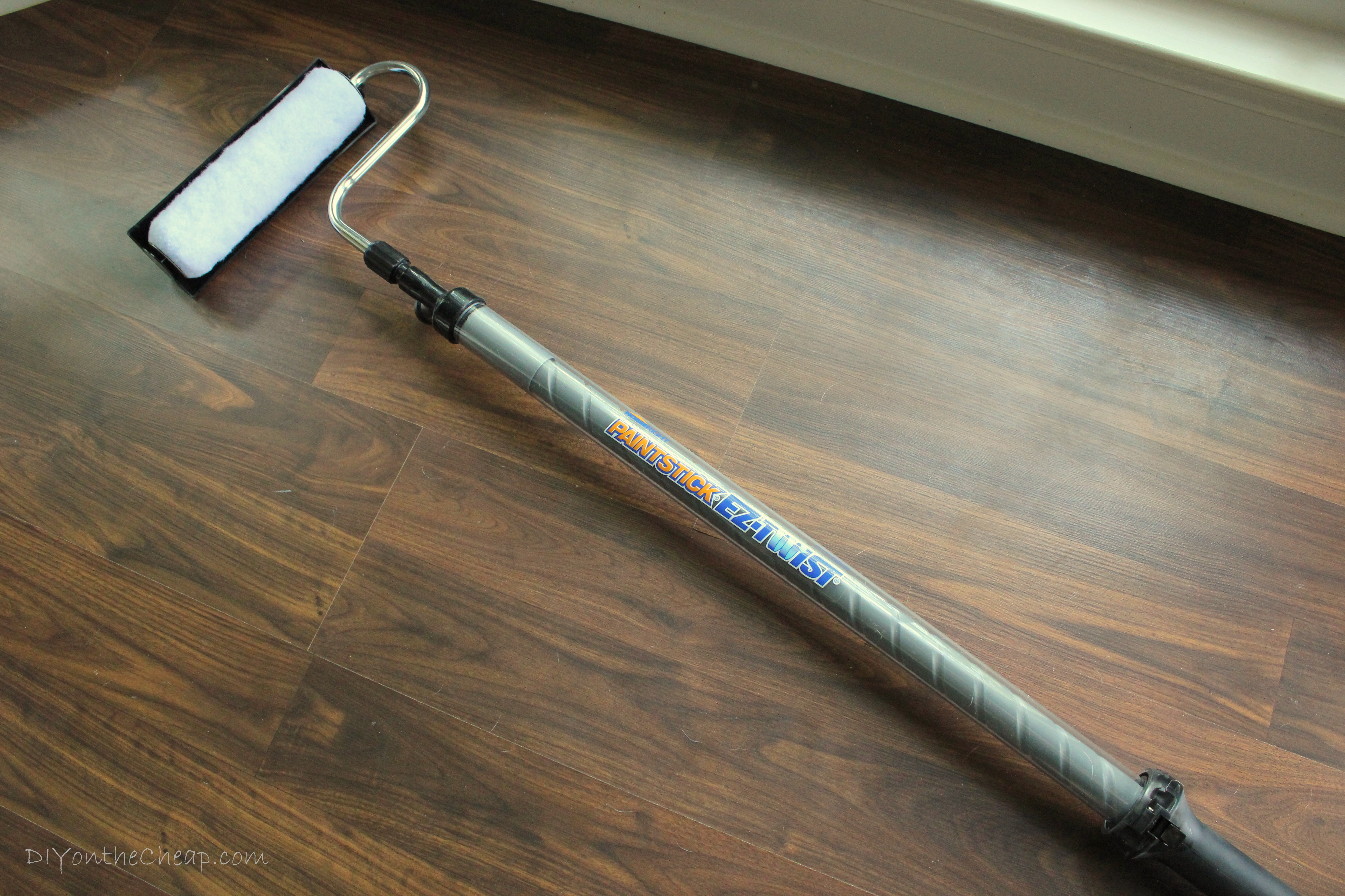 Painting the Living Room + HomeRight PaintStick EZTwist Erin Spain